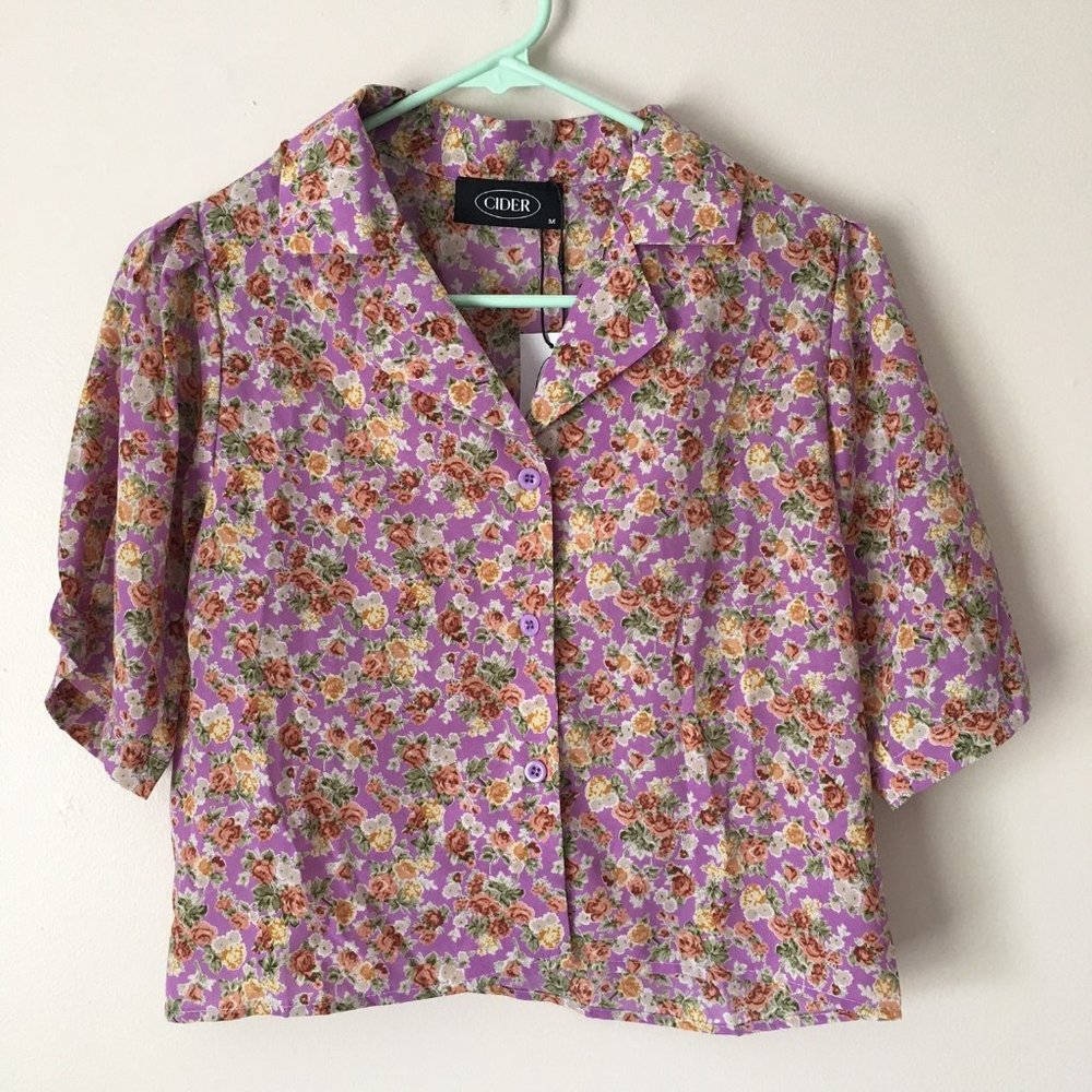 Short Sleeve Floral Button Up Crop Top